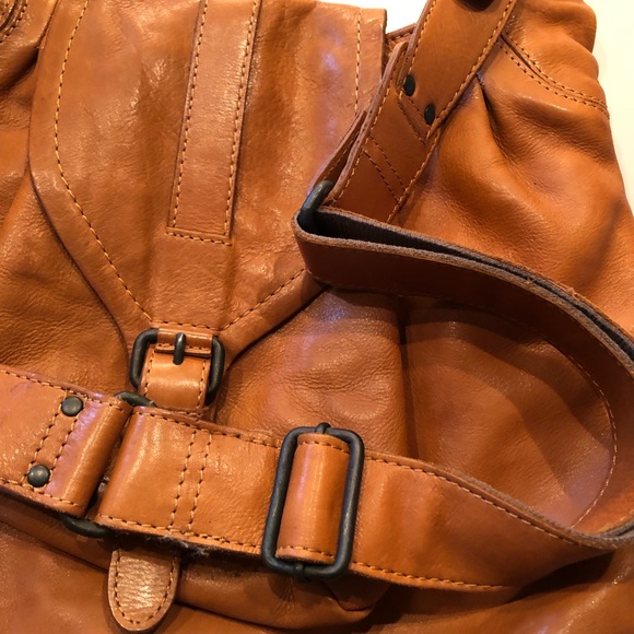 aunts & uncles Leather Saddle Bag, Shoulder or Crossbody Bag - Picture 8 of 15